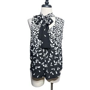 Ann Taylor Petites Sleeveless Blouse Size Small